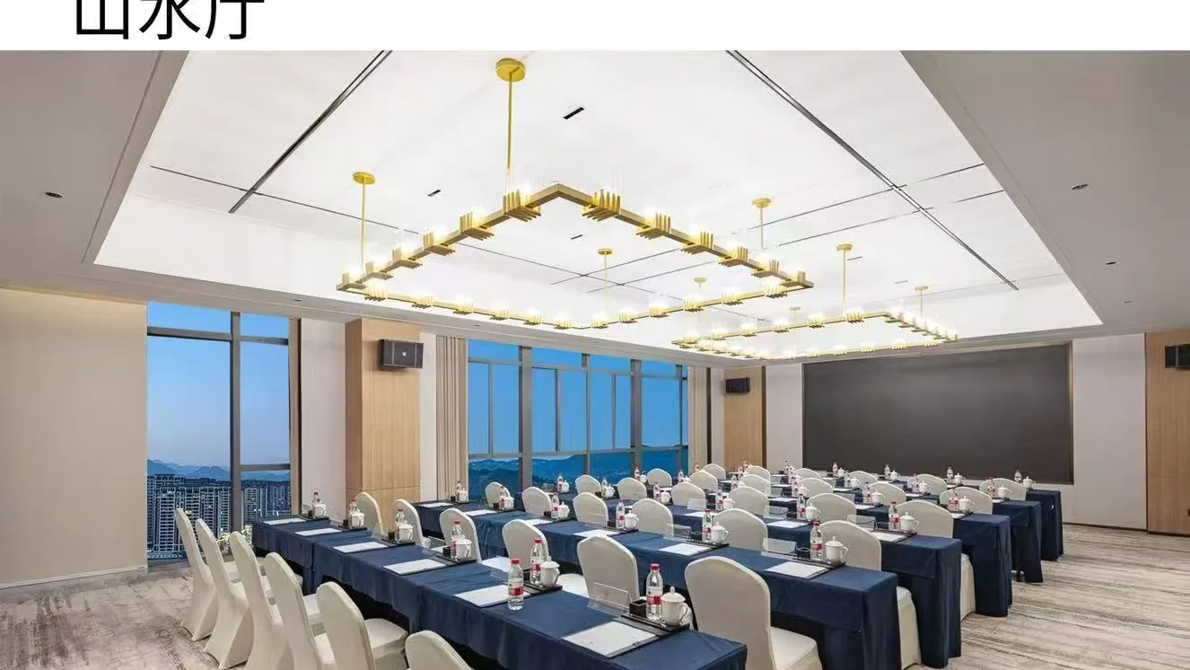 山水厅108平米工作坊场地,恩施封闭式工作坊